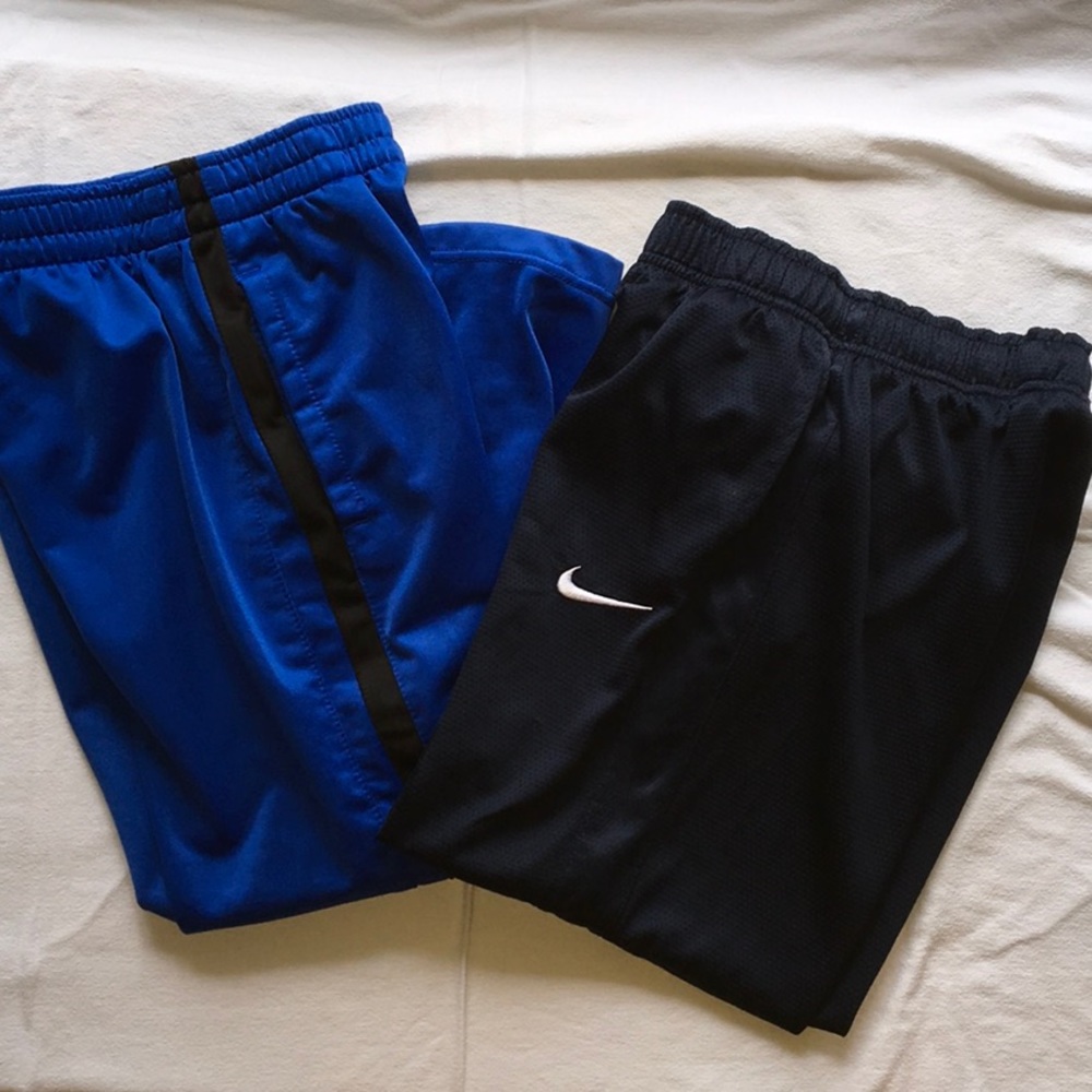 SOLD,!!  Youth sweatpants size medium